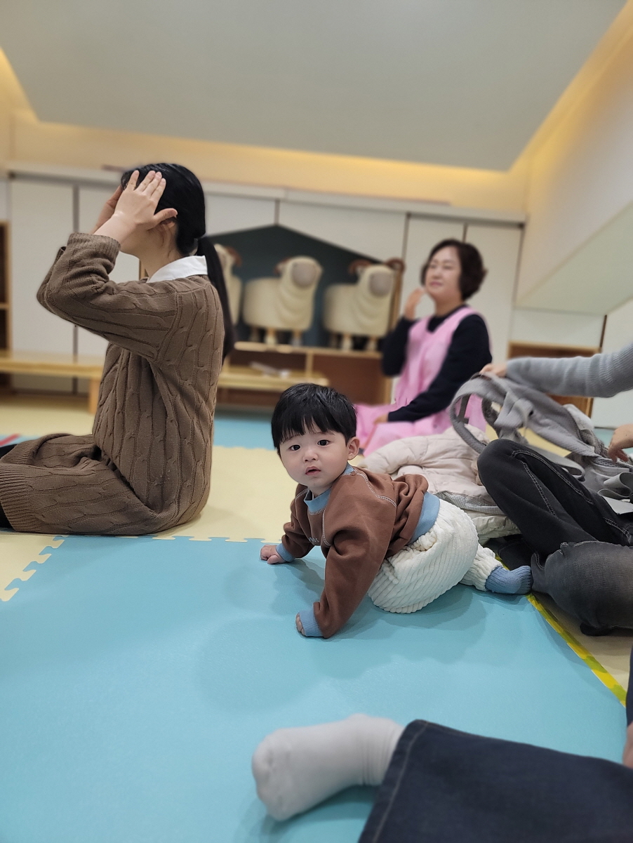 2025년 부산중앙교회 영아부_사진_20250113_7.jpg : 1월 12일 주일 영아부 예배