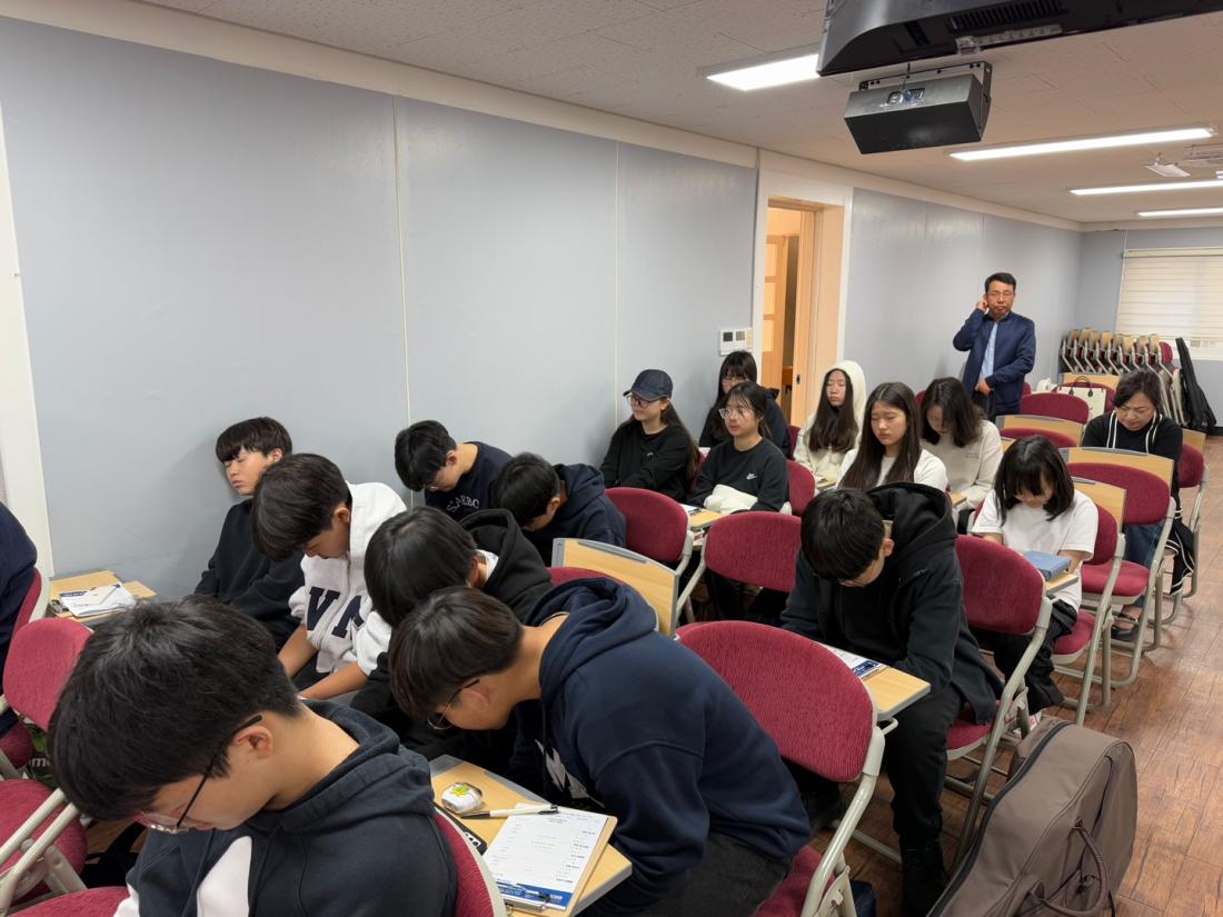 KakaoTalk_20250401_221834111_08.jpg