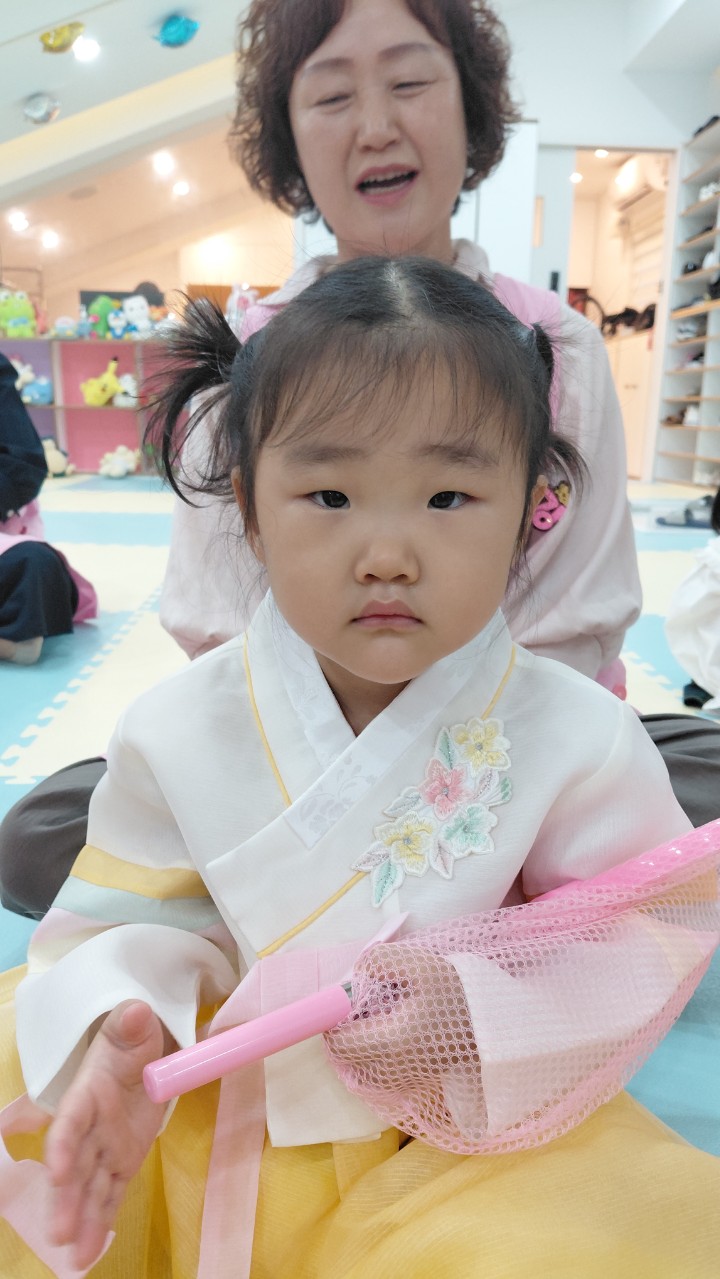 2025년 부산중앙교회 영아부_사진_20251015_27.jpg : 10월5일 주일 영아부 예배