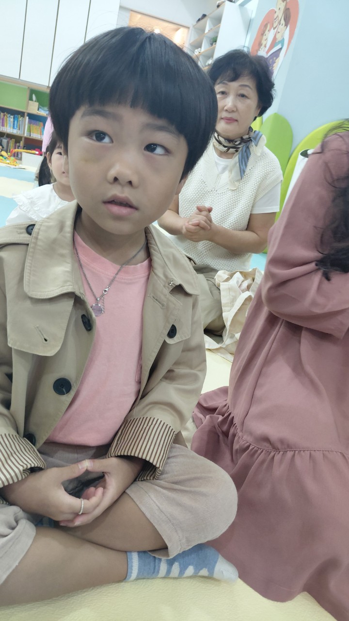 2025년 부산중앙교회 영아부_사진_20251015_8.jpg : 10월5일 주일 영아부 예배