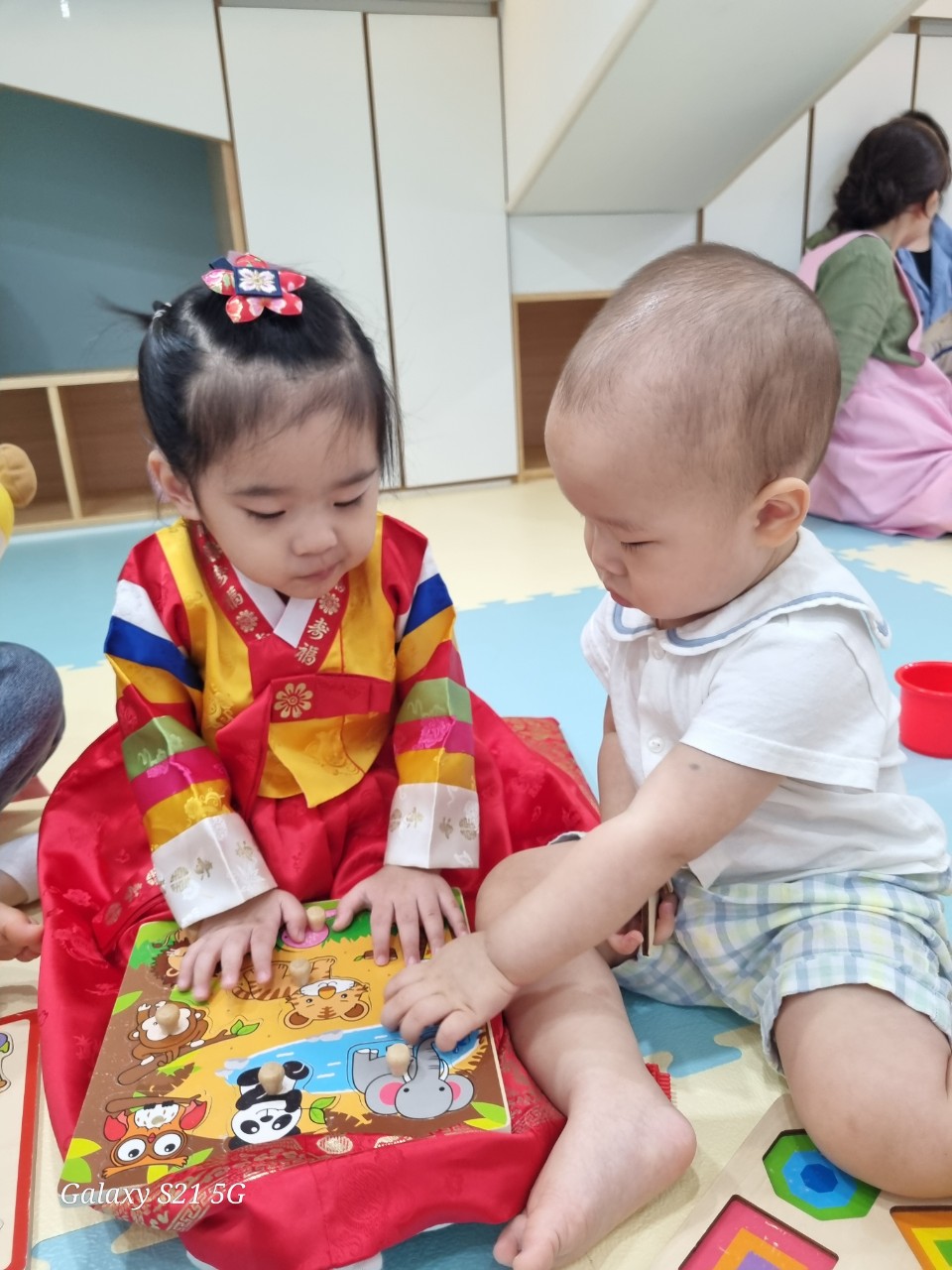 2025년 부산중앙교회 영아부_사진_20251015_76.jpg : 10월5일 주일 영아부 예배