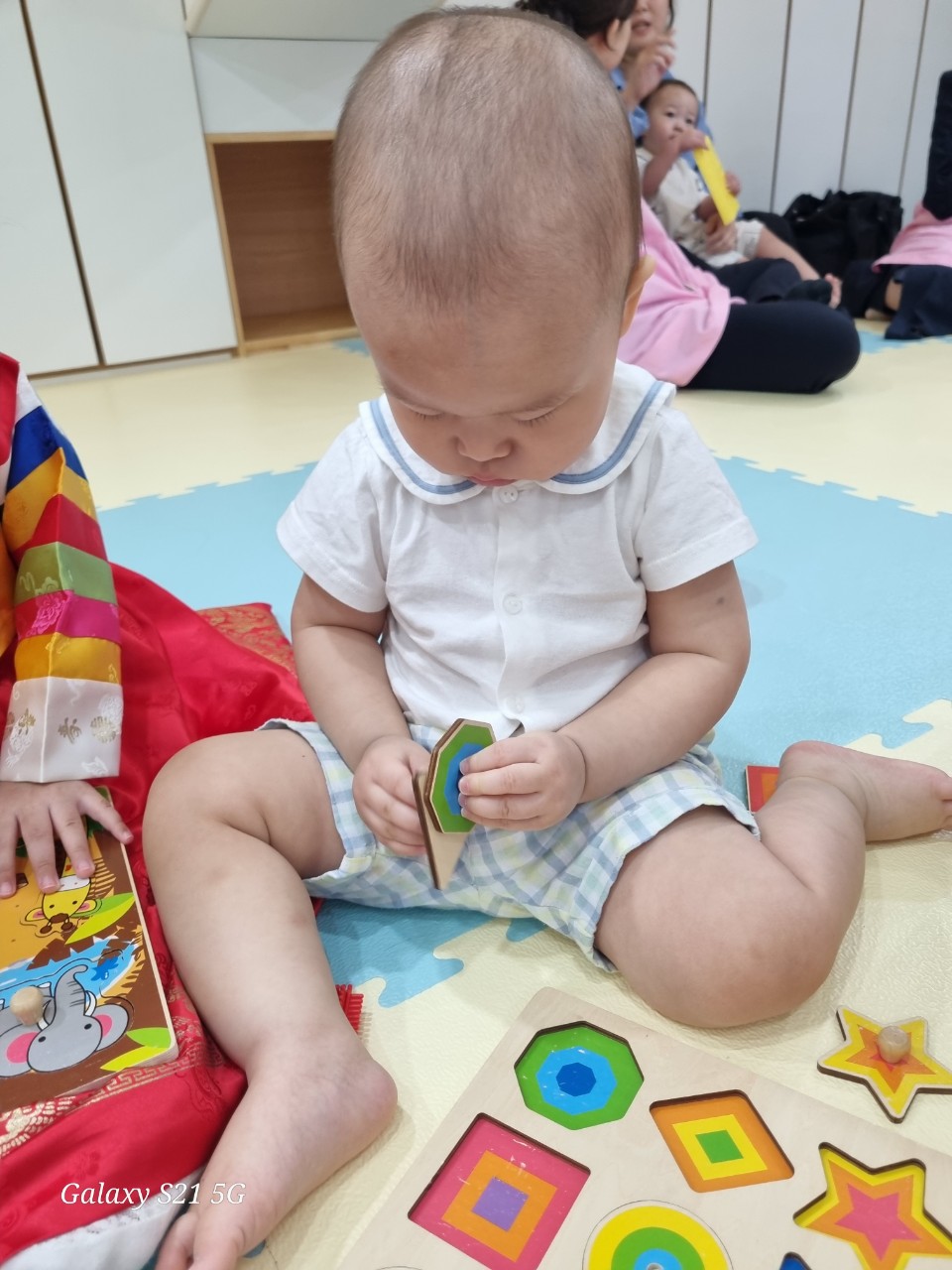 2025년 부산중앙교회 영아부_사진_20251015_80.jpg : 10월5일 주일 영아부 예배