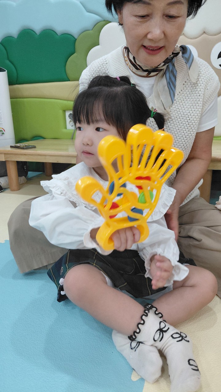 2025년 부산중앙교회 영아부_사진_20251015_46.jpg : 10월5일 주일 영아부 예배