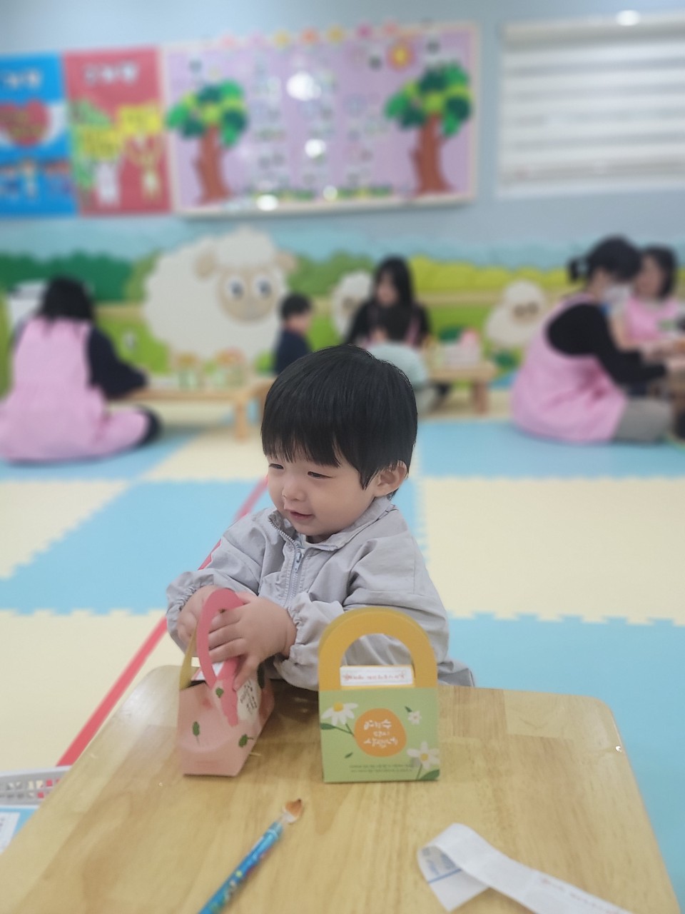 2025년 부산중앙교회 영아부_사진_20250423_42.jpg : 4월20일 주일 영아부 예배