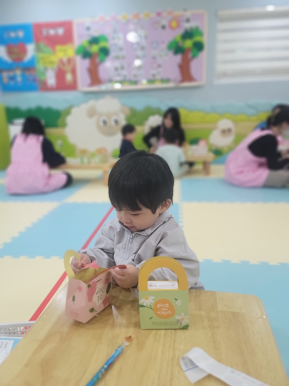 2025년 부산중앙교회 영아부_사진_20250423_43.jpg : 4월20일 주일 영아부 예배
