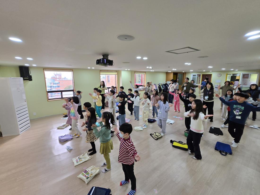 KakaoTalk_20250203_120327075_06.jpg : 2월 첫째주 유년부입니다.