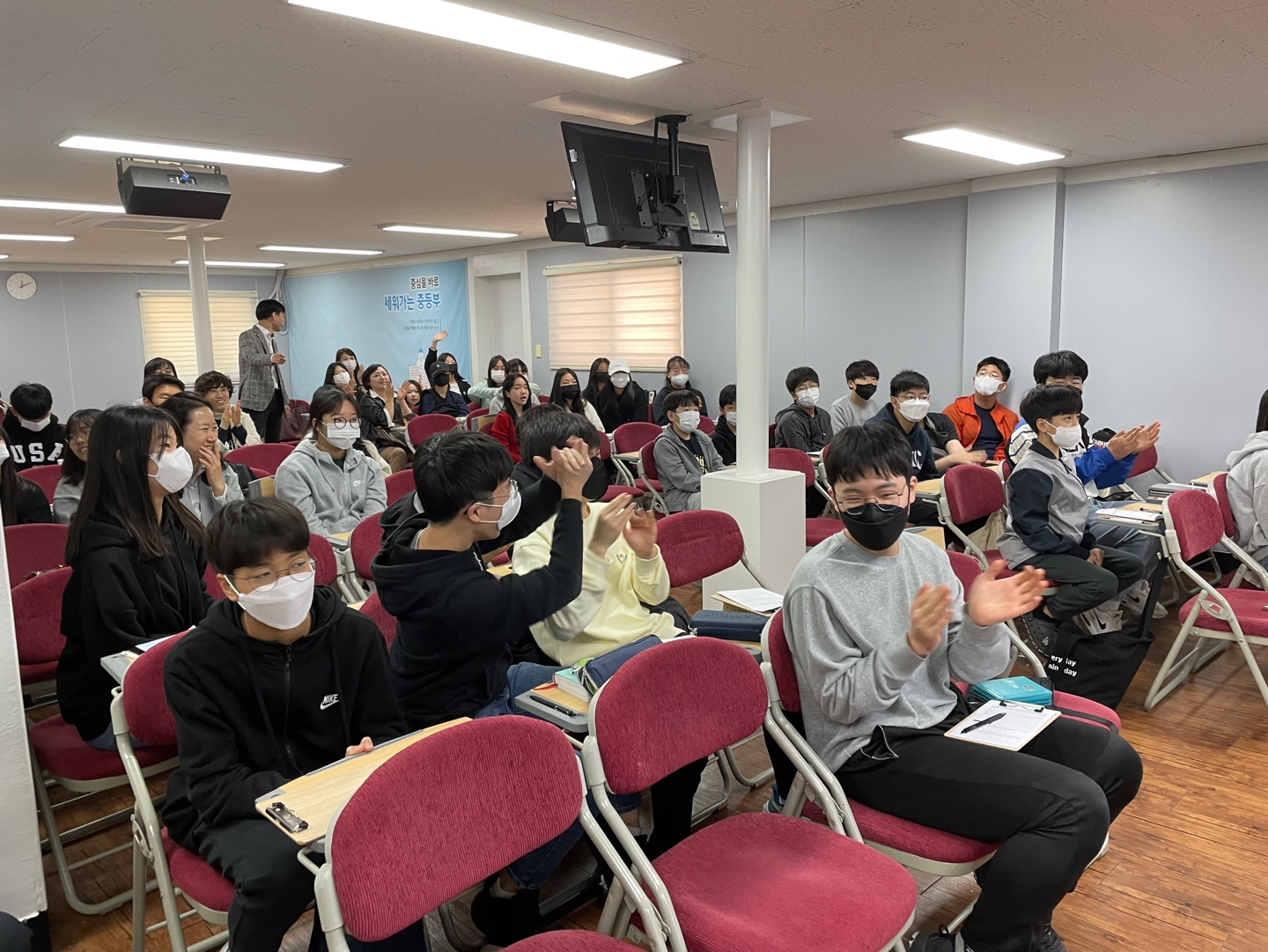 KakaoTalk_20230417_191819938_14.jpg