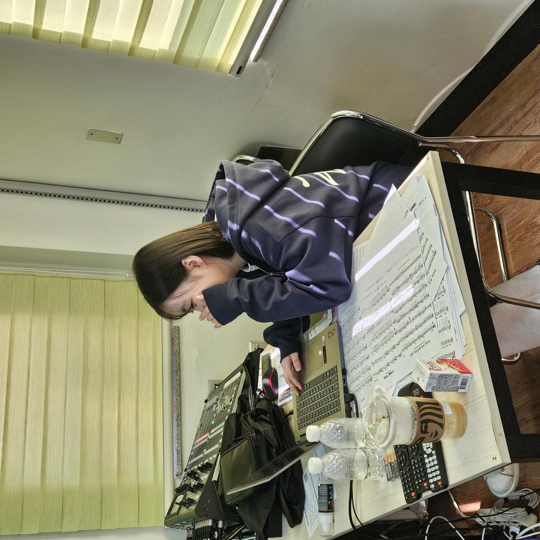KakaoTalk_20250314_213227569_07.jpg : 3월 9일 고등부 예배 사진입니다~