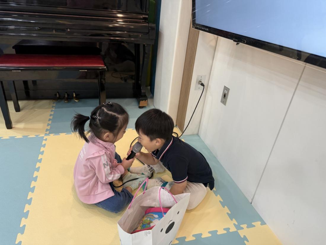 2025년 부산중앙교회 영아부_사진_20251015_59.jpg : 10월12일 주일 영아부 예배