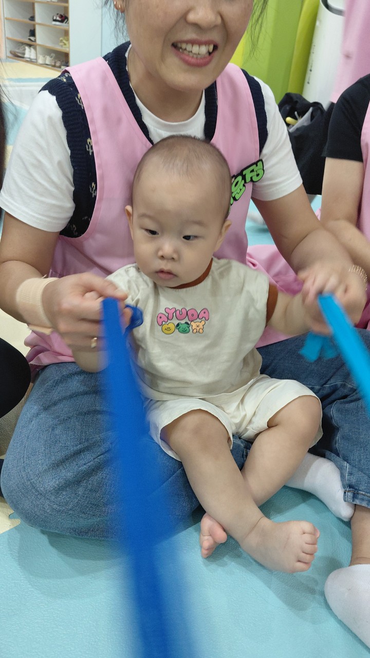 2025년 부산중앙교회 영아부_사진_20251015_43.jpg : 10월12일 주일 영아부 예배