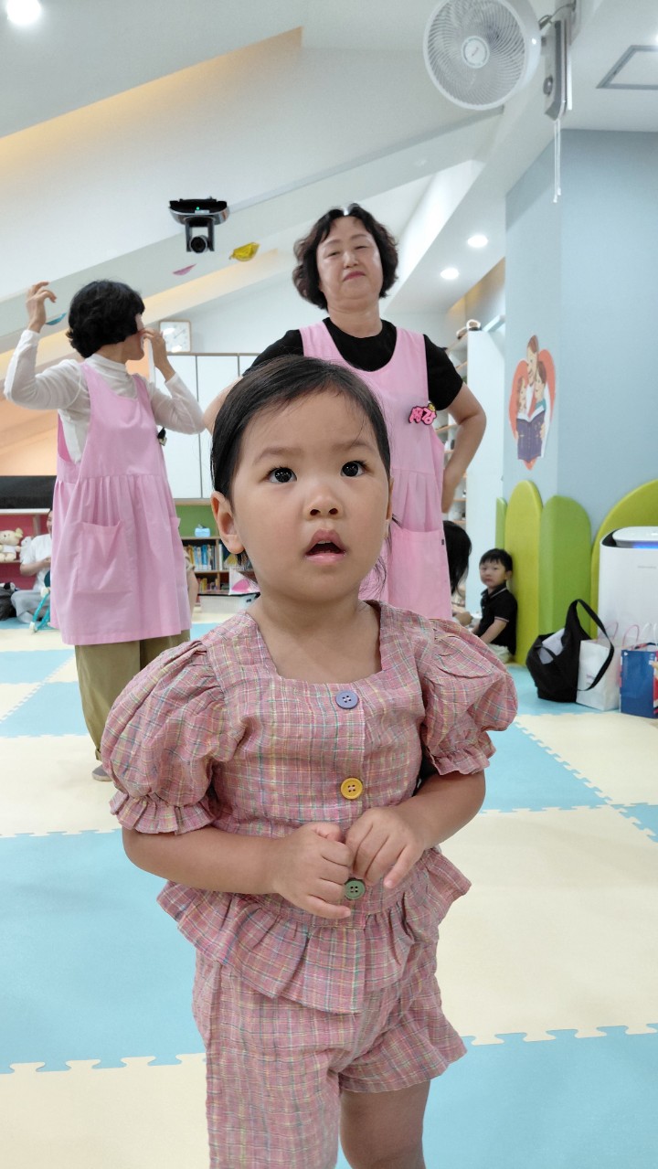 2025년 부산중앙교회 영아부_사진_20251015_14.jpg : 10월12일 주일 영아부 예배