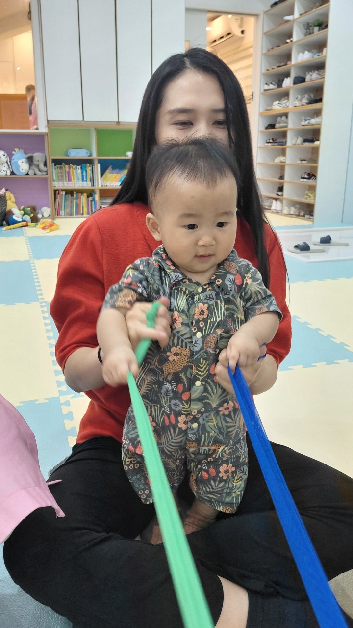 2025년 부산중앙교회 영아부_사진_20251015_42.jpg : 10월12일 주일 영아부 예배