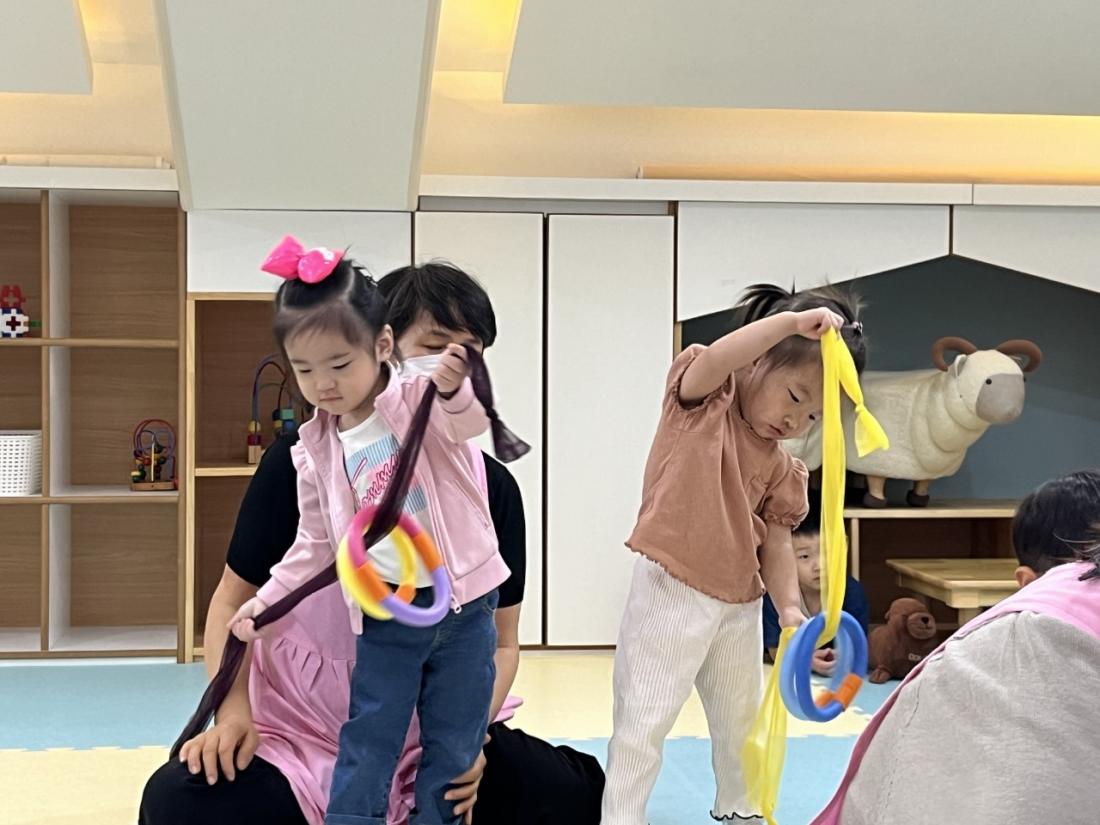 2025년 부산중앙교회 영아부_사진_20251015_54.jpg : 10월12일 주일 영아부 예배