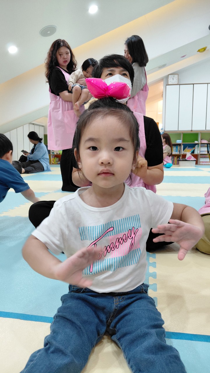 2025년 부산중앙교회 영아부_사진_20251015_6.jpg : 10월12일 주일 영아부 예배