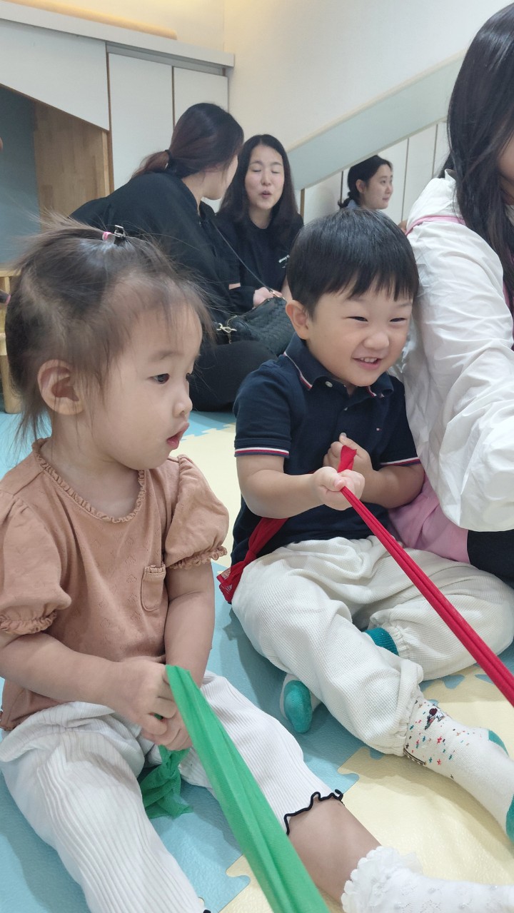 2025년 부산중앙교회 영아부_사진_20251015_39.jpg : 10월12일 주일 영아부 예배