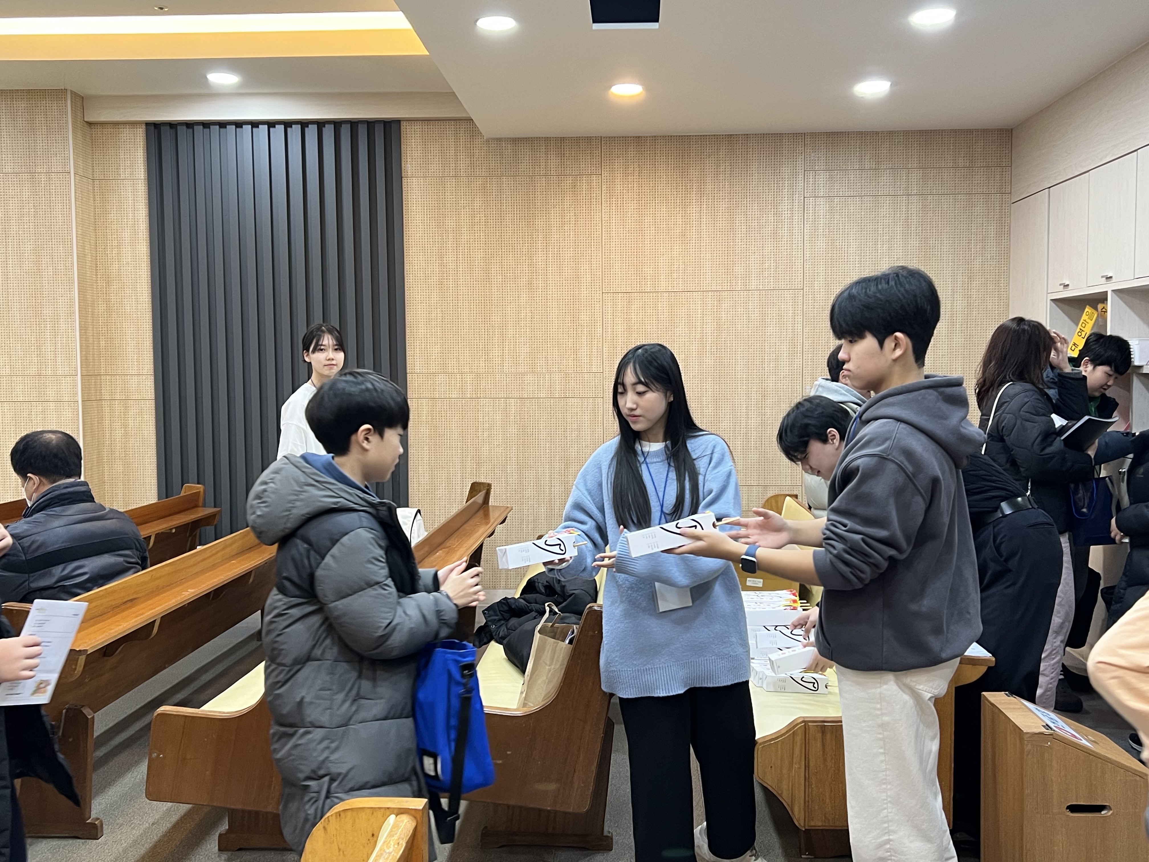 KakaoTalk_20240225_213359222_13.jpg