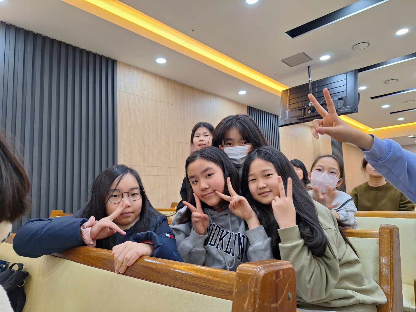 KakaoTalk_20240214_162147107_06.jpg