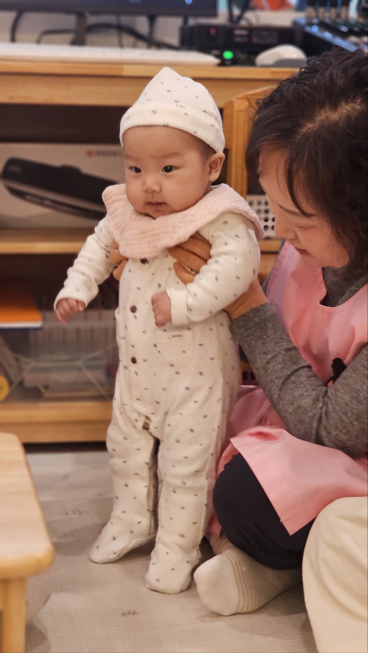 2026년 부산중앙교회 영아부_사진_20260308_1.jpg : 3월 8일 주일 영아부 예배