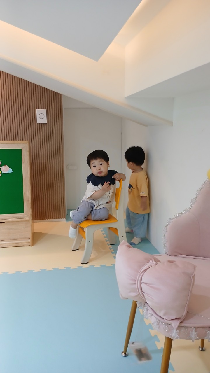 2025년 부산중앙교회 영아부_사진_20250604_40.jpg : 6월1일 주일 영아부 예배