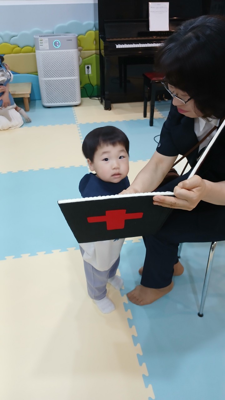 2025년 부산중앙교회 영아부_사진_20250604_37.jpg : 6월1일 주일 영아부 예배