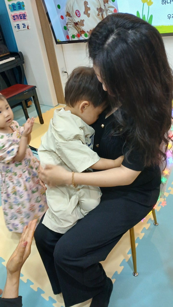 2025년 부산중앙교회 영아부_사진_20250604_48.jpg : 6월1일 주일 영아부 예배