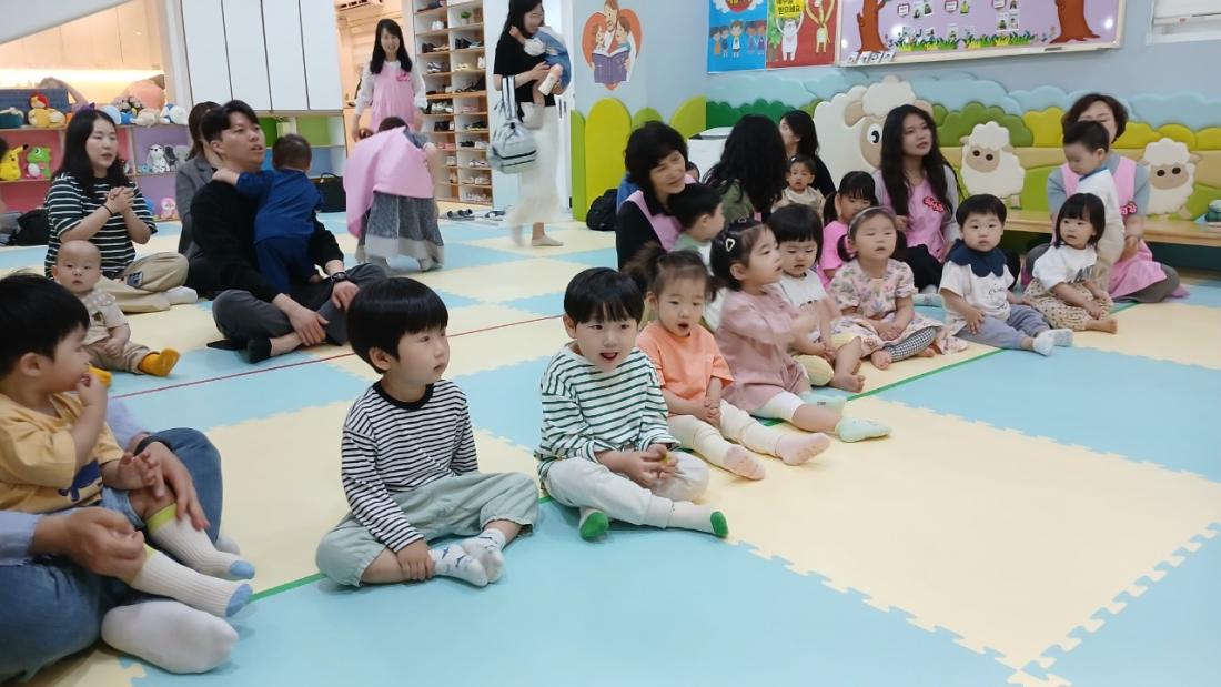 2025년 부산중앙교회 영아부_사진_20250604_15.jpg : 6월1일 주일 영아부 예배