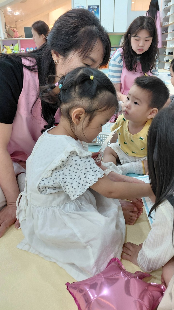 2025년 부산중앙교회 영아부_사진_20250803_38.jpg : 7월20일 주일 영아부 예배