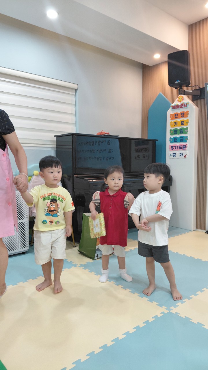 2025년 부산중앙교회 영아부_사진_20250803_27.jpg : 7월20일 주일 영아부 예배