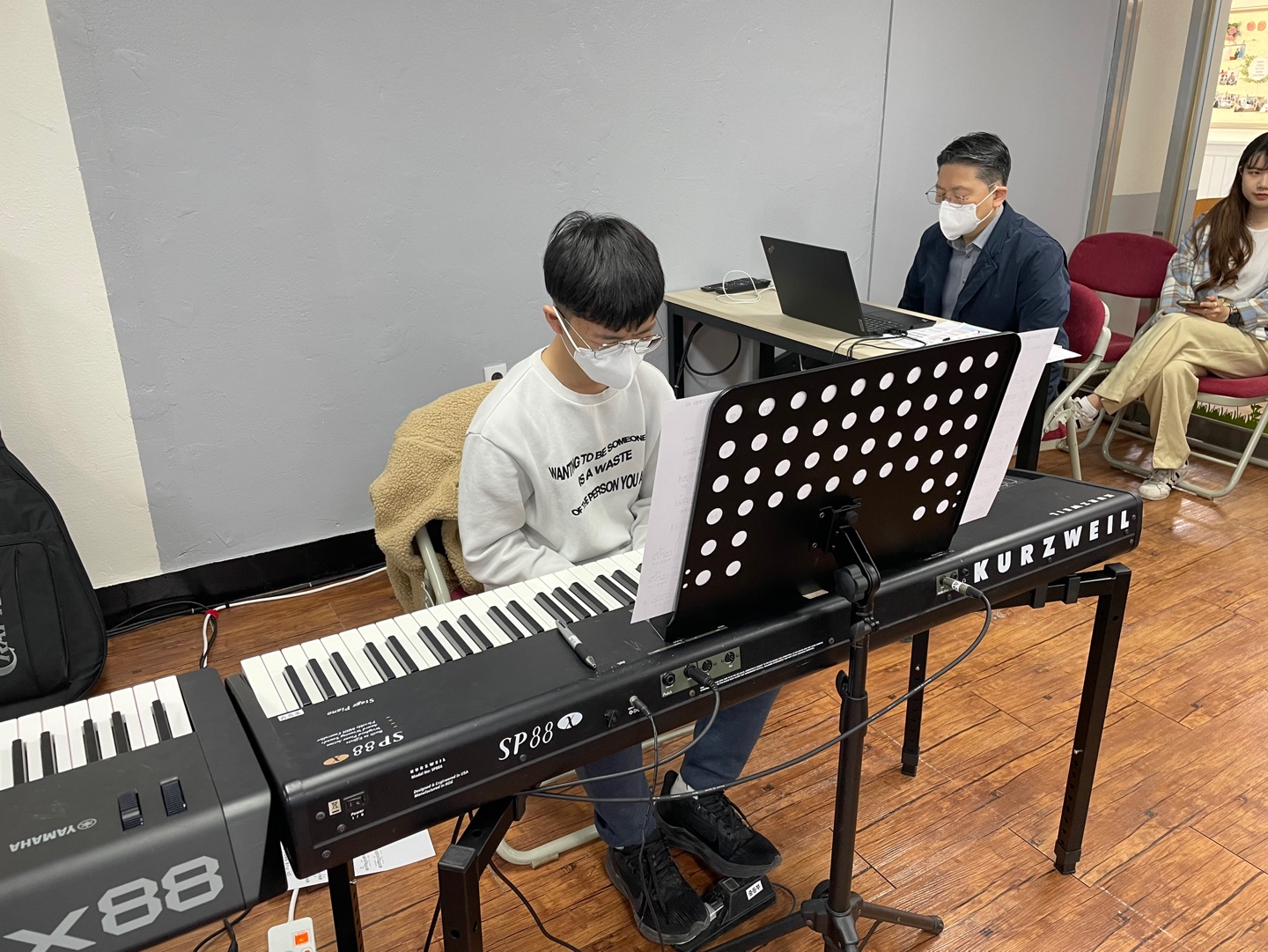 KakaoTalk_20230402_204857705_06.jpg