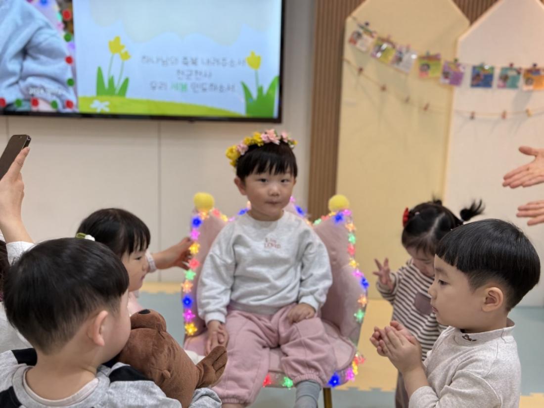 2025년 부산중앙교회 영아부_사진_20250405_49.jpg : 3월23일 주일 영아부 예배