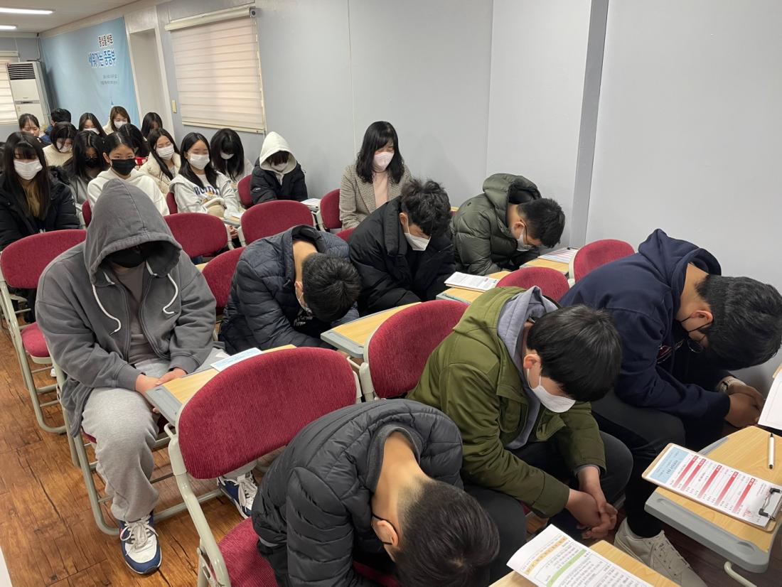 KakaoTalk_20230219_220438640_06.jpg