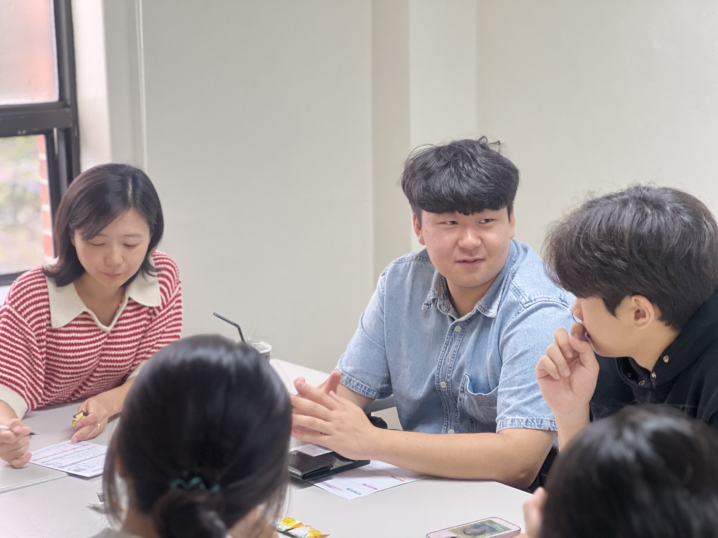 KakaoTalk_20240923_205754642_22.jpg : 9월 22일 고등부 예배 사진입니다
