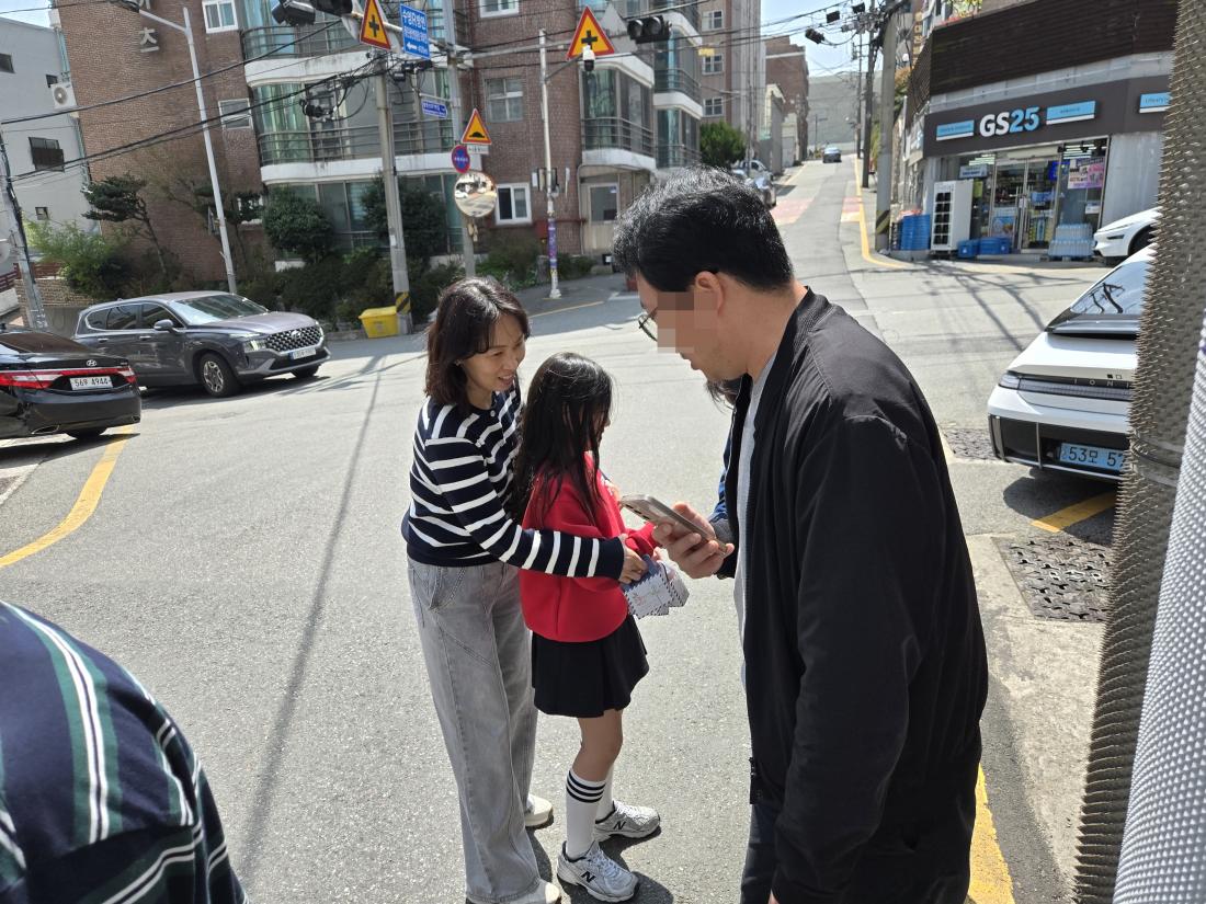 [꾸미기]KakaoTalk_20260405_121121157_13.jpg : 유년부, 4월 1주 부활주일모습입니다 ^^