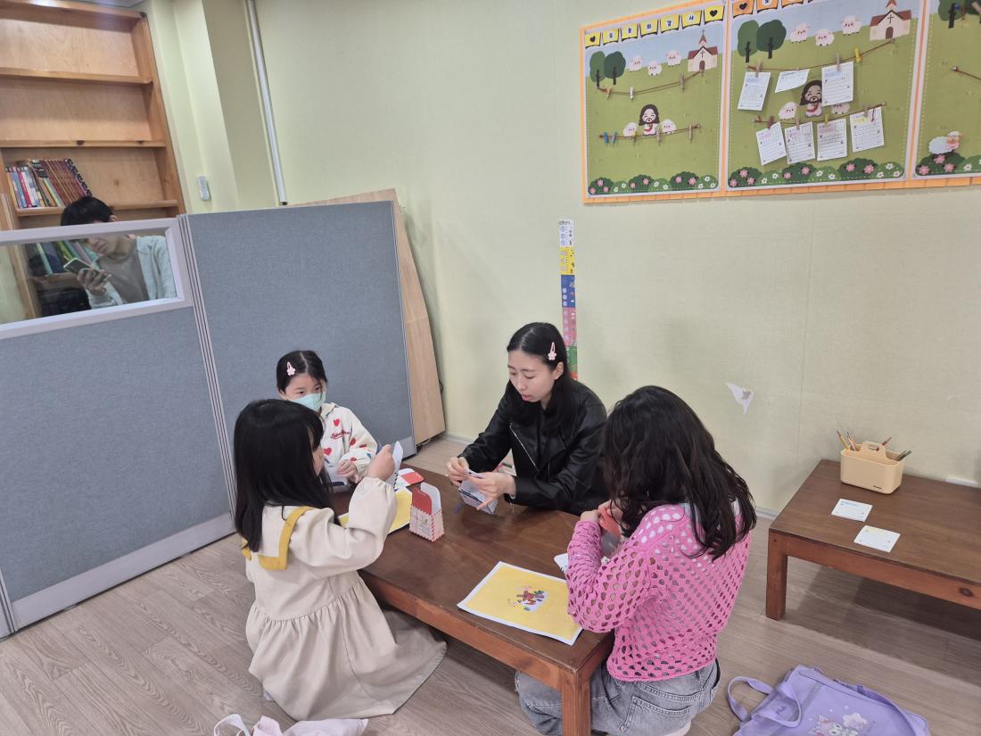 KakaoTalk_20260405_122343503_11.jpg : 유년부, 4월 1주 부활주일모습입니다 ^^