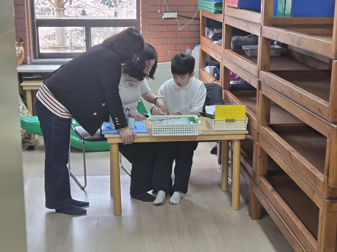 KakaoTalk_20260406_090855213_01.jpg : 유년부, 4월 1주 부활주일모습입니다 ^^