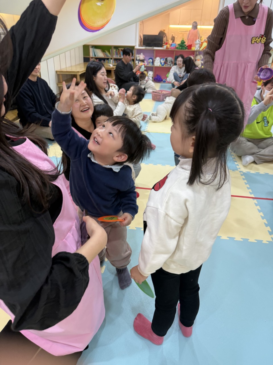2025년 부산중앙교회 영아부_사진_20250317_46.jpg : 3월16일 주일 영아부 예배