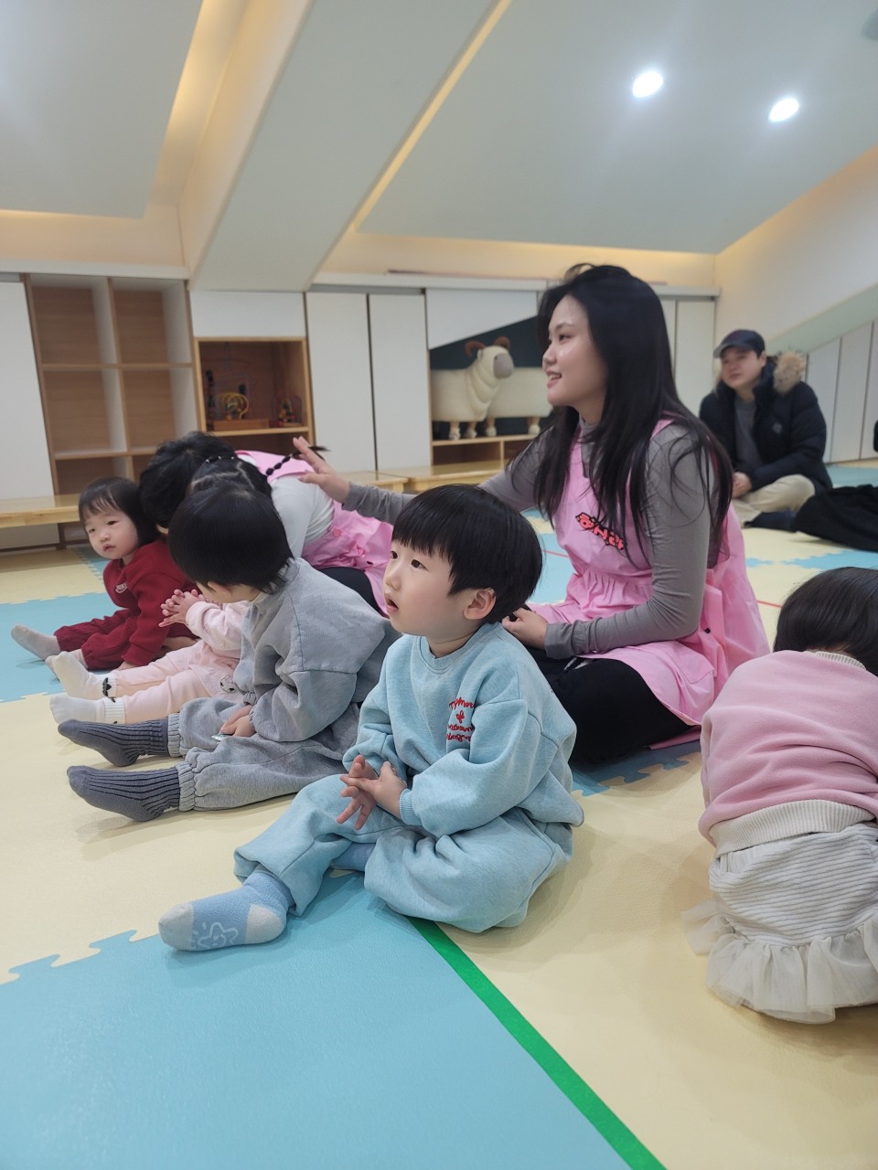 2025년 부산중앙교회 영아부_사진_20250209_7.jpg : 2월 9일 주일 영아부 예배