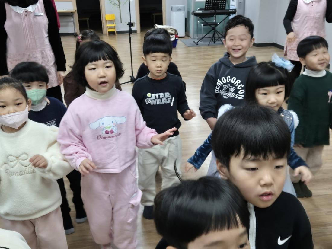 KakaoTalk_20250116_200729139_08.jpg
