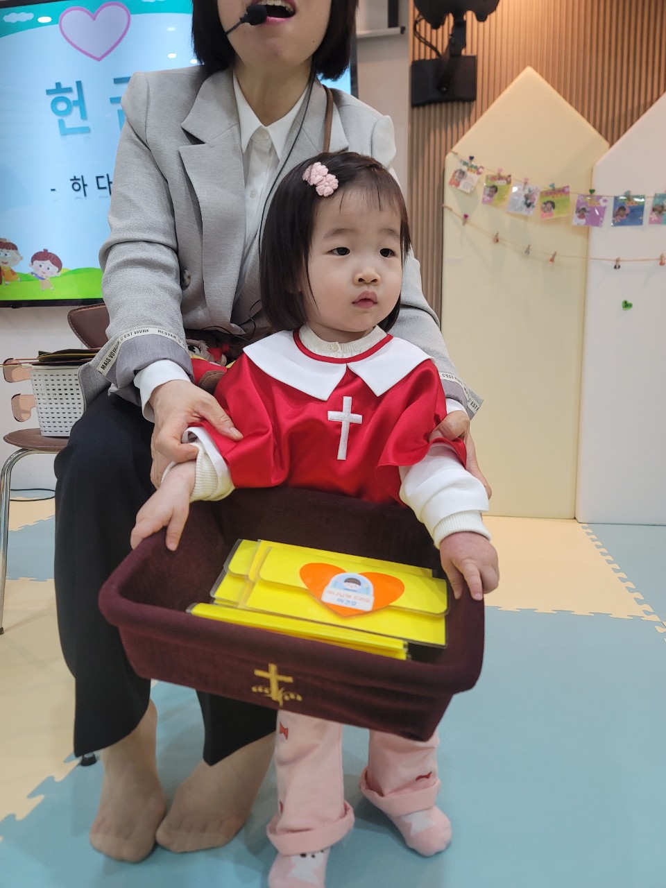 2025년 부산중앙교회 영아부_사진_20250427_24.jpg : 4월27일 주일 영아부 예배