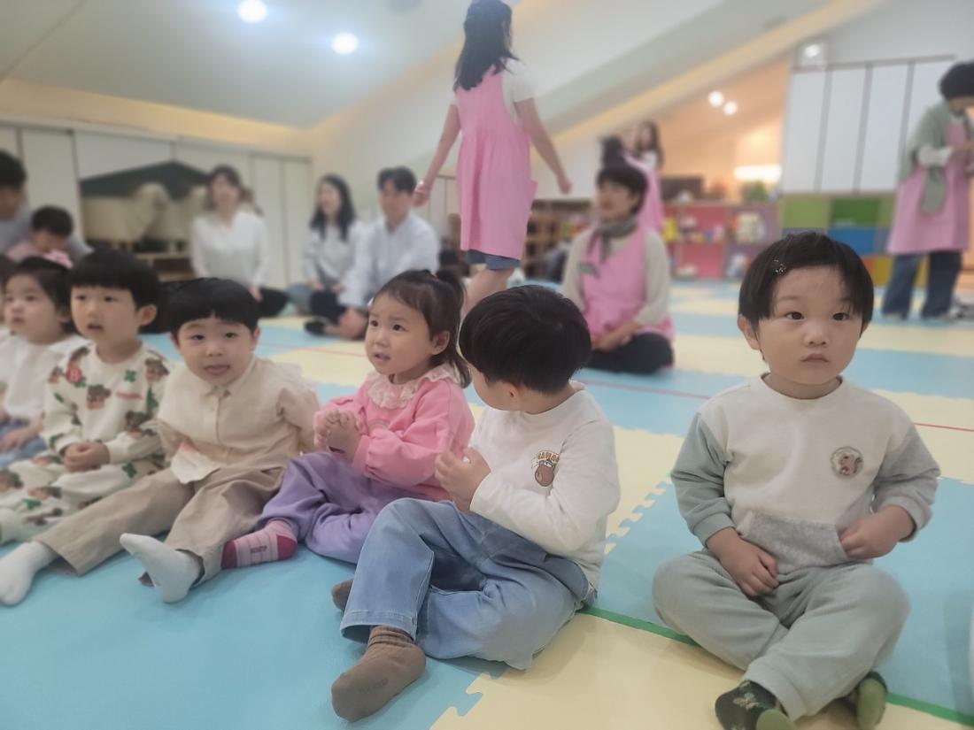 2025년 부산중앙교회 영아부_사진_20250427_1.jpg : 4월27일 주일 영아부 예배