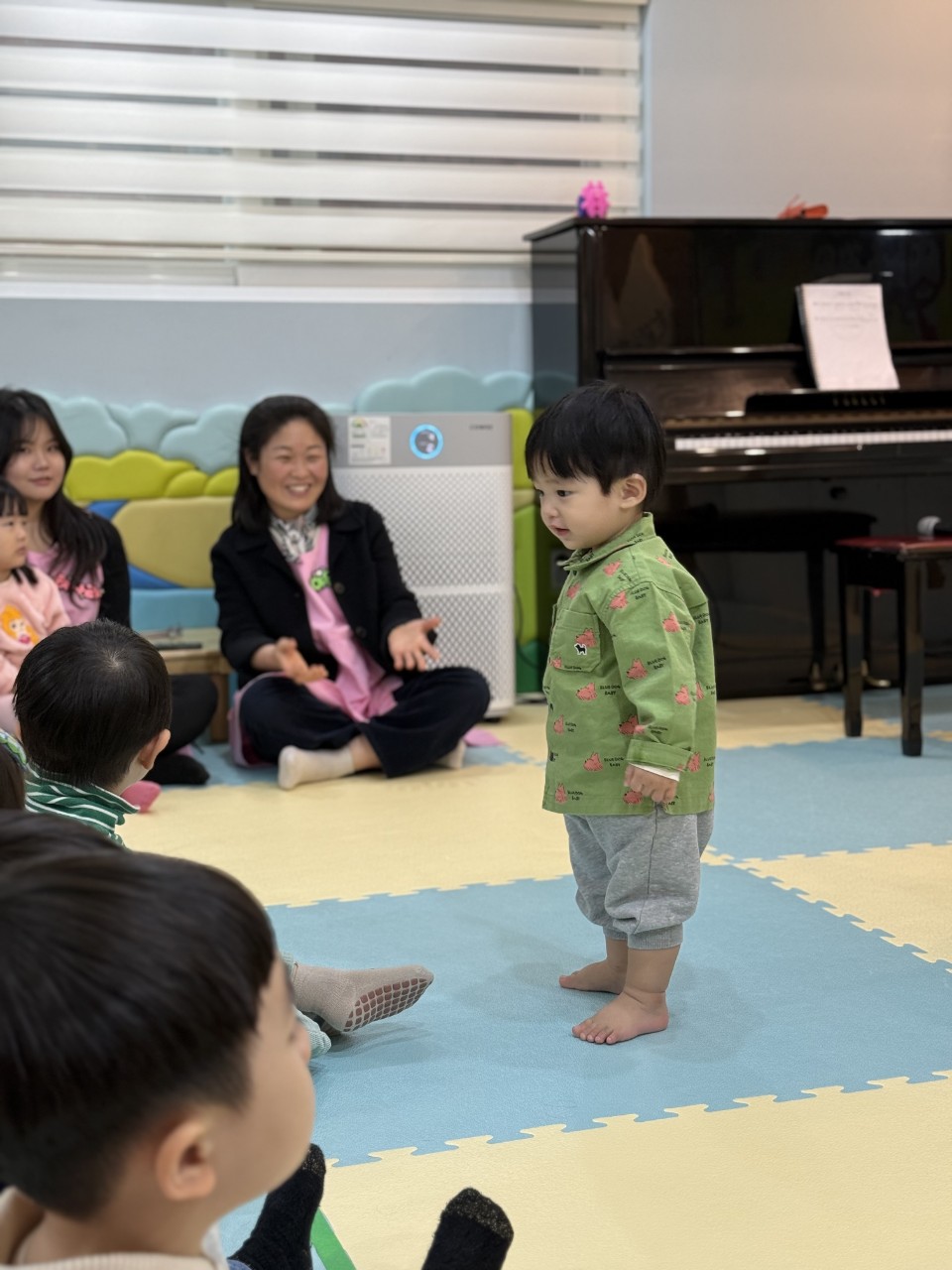 2025년 부산중앙교회 영아부_사진_20250405_11.jpg : 3월30일 주일 영아부 예배
