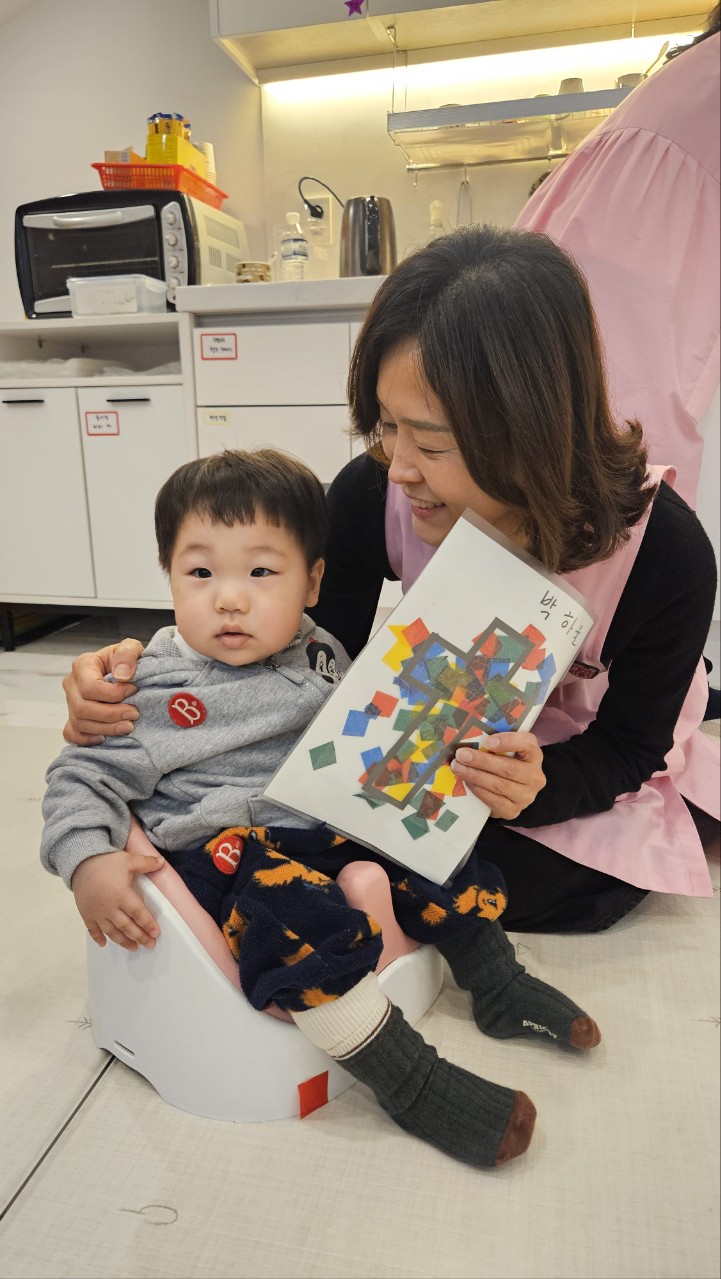 2025년 부산중앙교회 영아부_사진_20250405_57.jpg : 3월30일 주일 영아부 예배