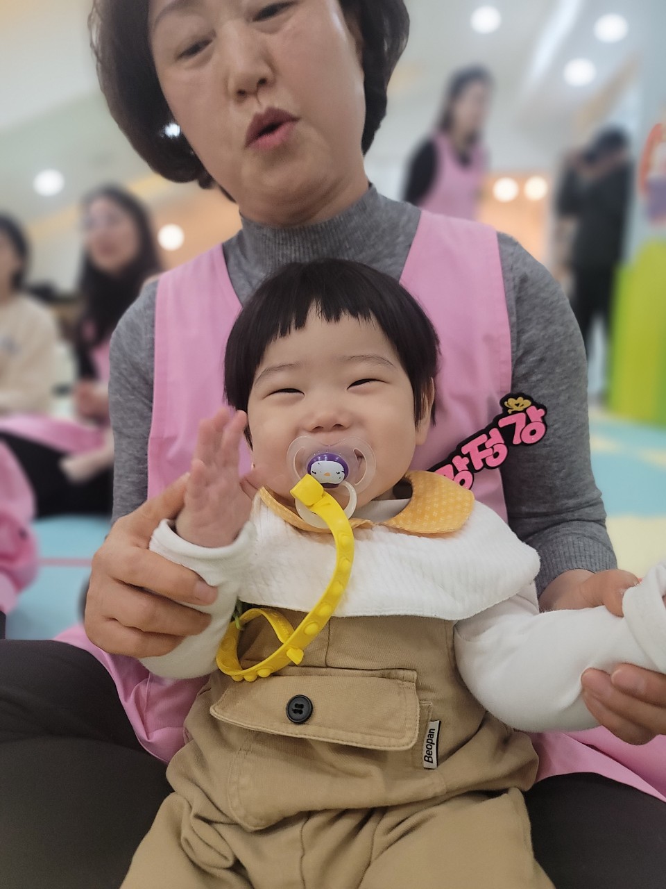 2025년 부산중앙교회 영아부_사진_20250405_80.jpg : 3월30일 주일 영아부 예배