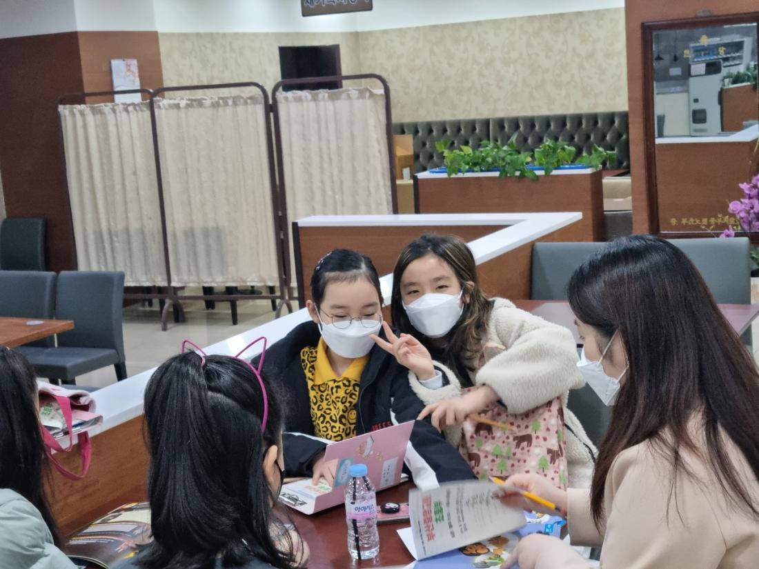 KakaoTalk_20220320_174217548_05.jpg