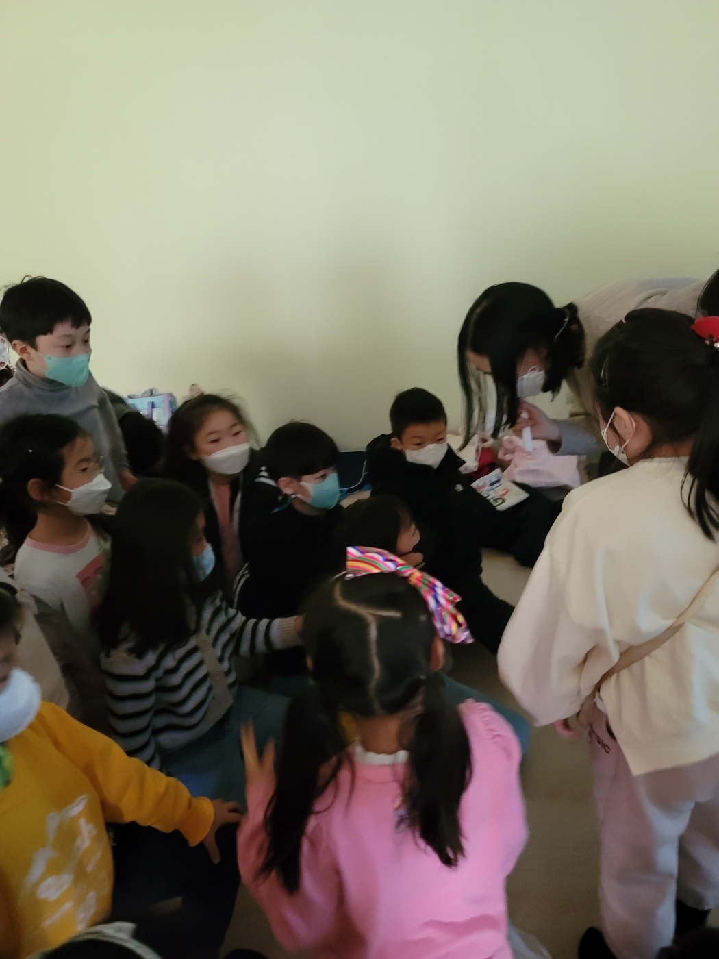 KakaoTalk_20230127_134847270_18.jpg : 2023년 01월 22일 유년부 예배입니다.