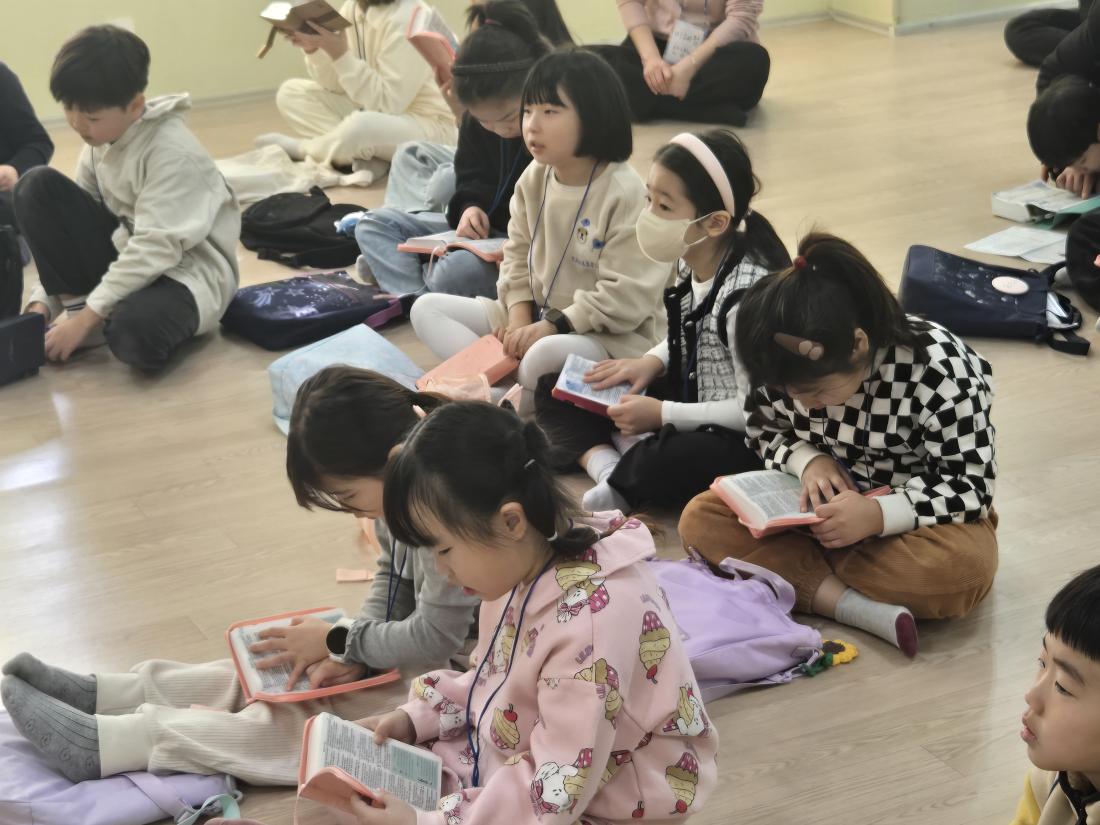 KakaoTalk_20260124_081040166_21.jpg : 1월 셋째주 유년부 예배입니다^^