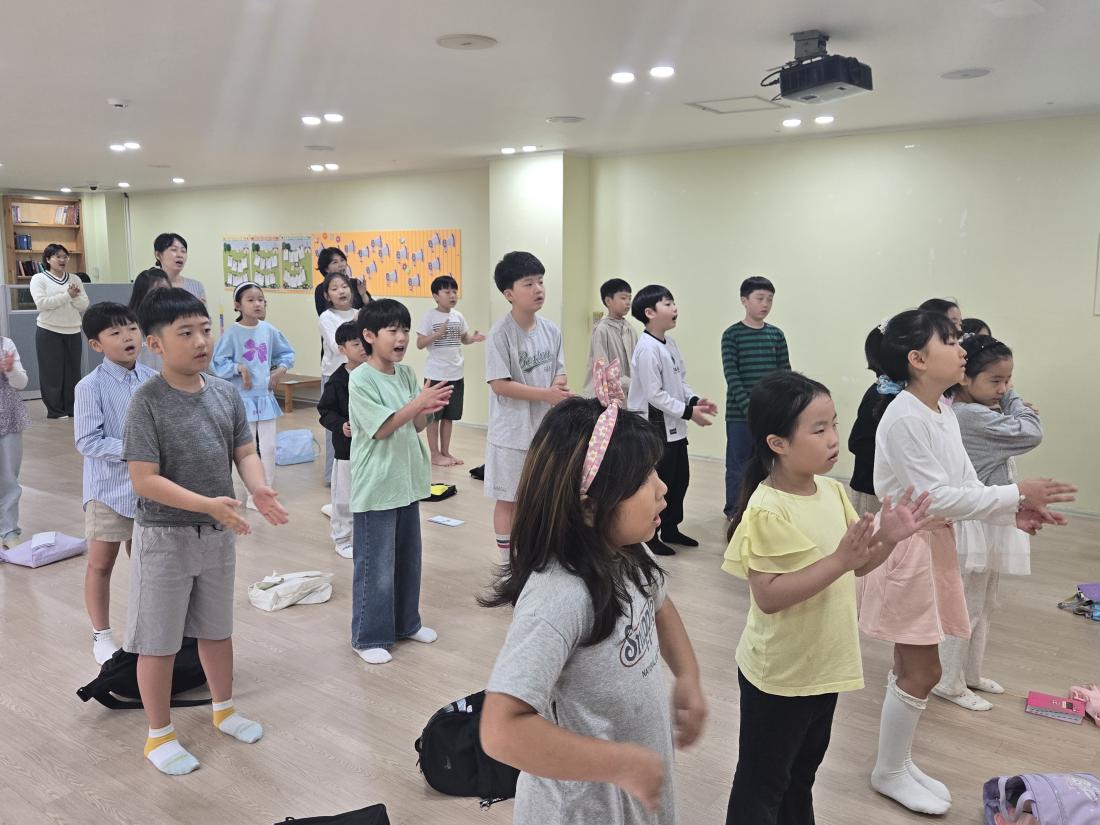 KakaoTalk_20251019_183047681_15.jpg : 10월 셋째주 유년부입니다^^