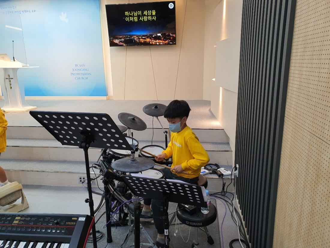 KakaoTalk_20221016_220836003_04.jpg