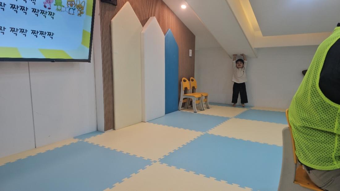 KakaoTalk_20260408_093905927_21.jpg : 3월29일 주일 영아부 예배