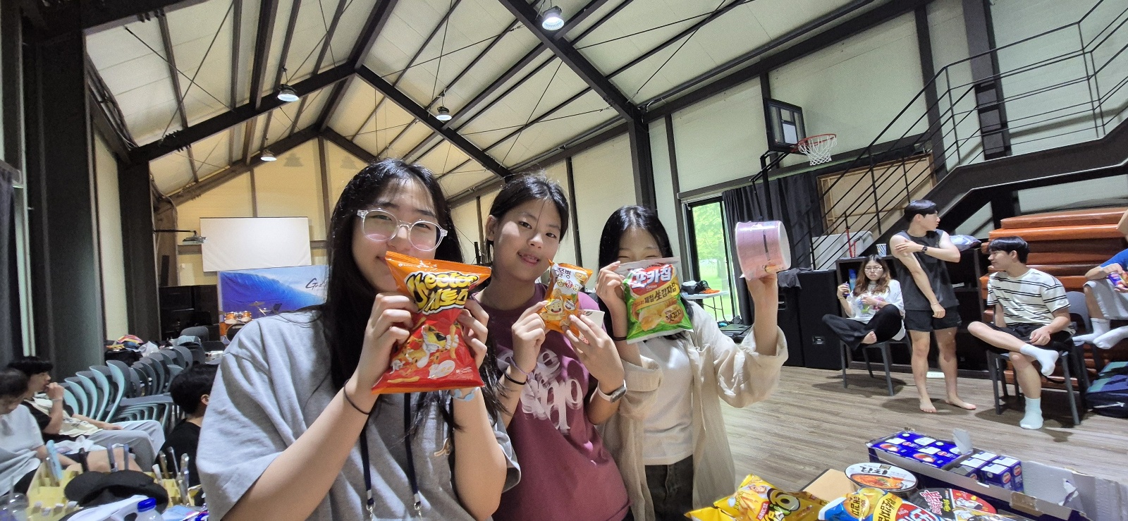 KakaoTalk_20240820_223649154_01.jpg : 7/22~7/24 고등부 여름수련회 사진입니다~